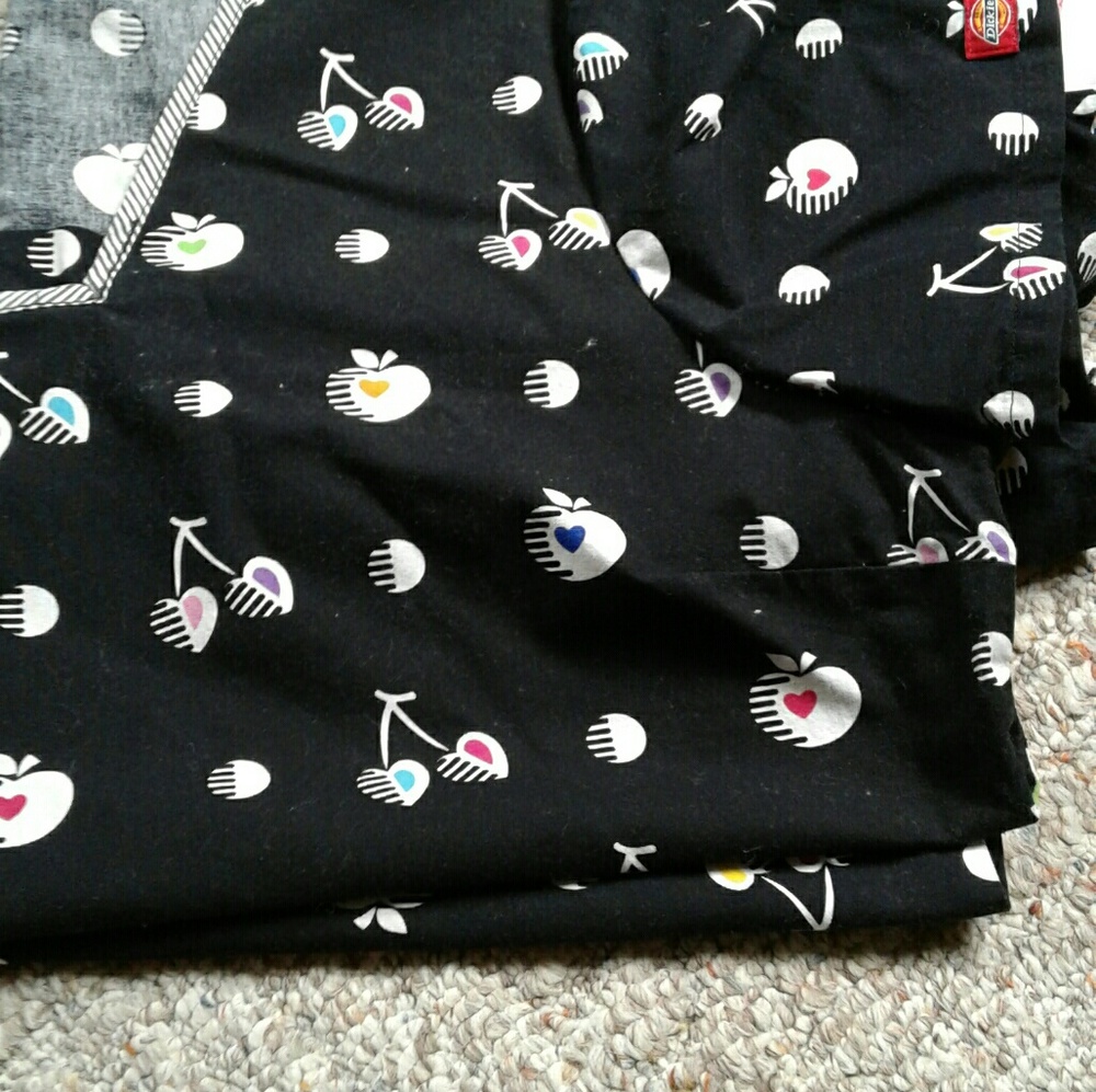 Scrub Tops - Picture 6 of 8